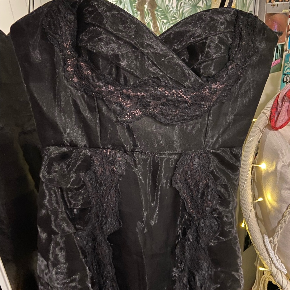 Beautiful lace and tool layered black dress for formal, cocktail party, or prom!